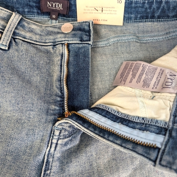 NYDJ Wide Leg Pedal Pusher Jeans .. Size 10 - Picture 5 of 11